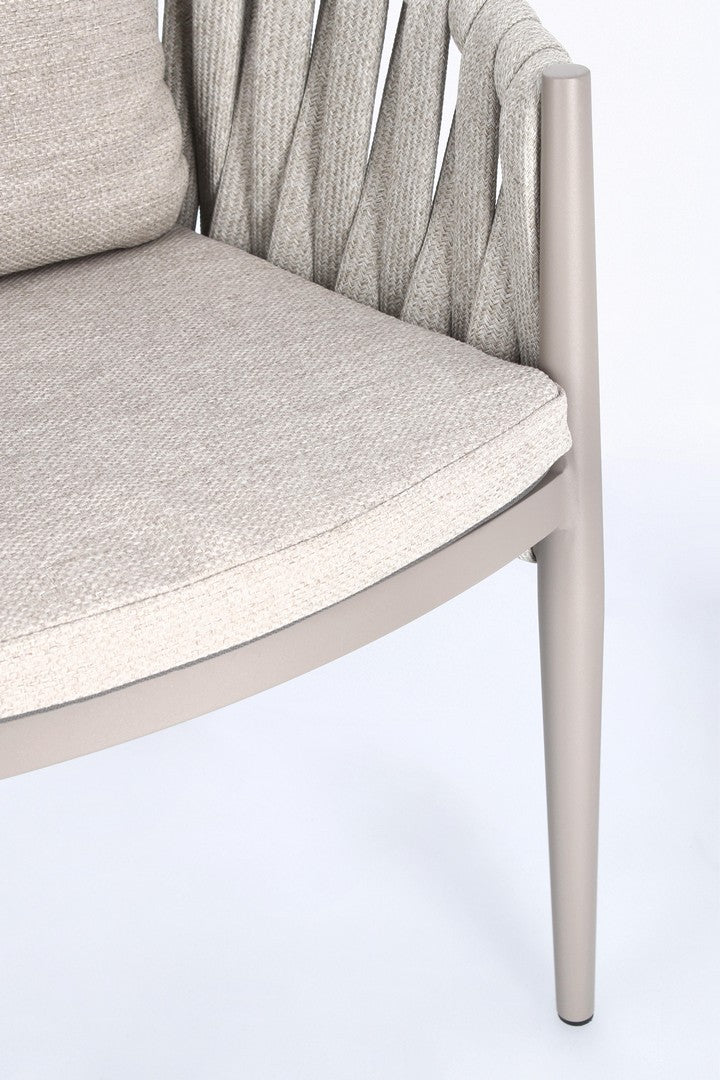 CHAISES & FAUTEUILS