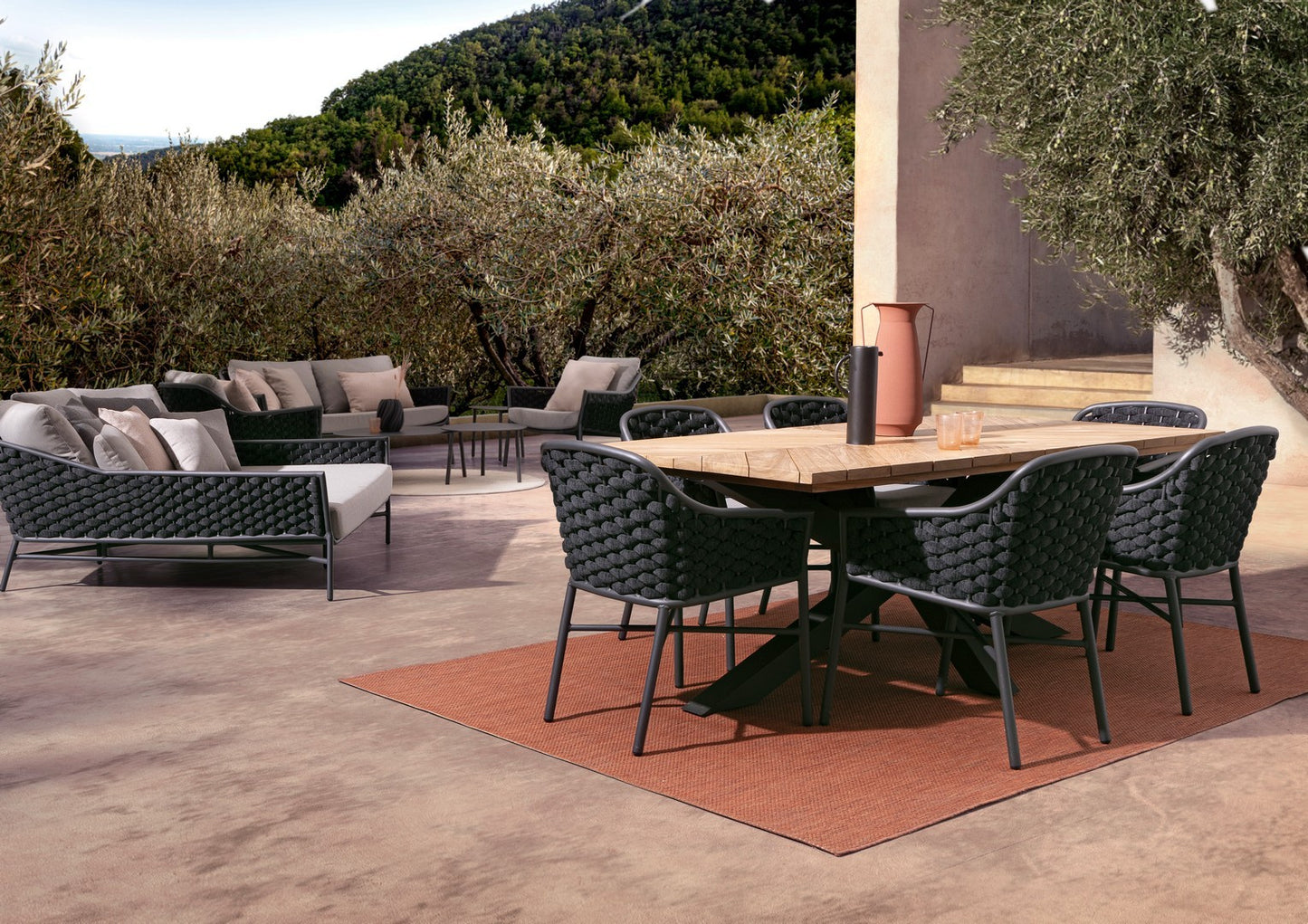 TABLE PALMDALE