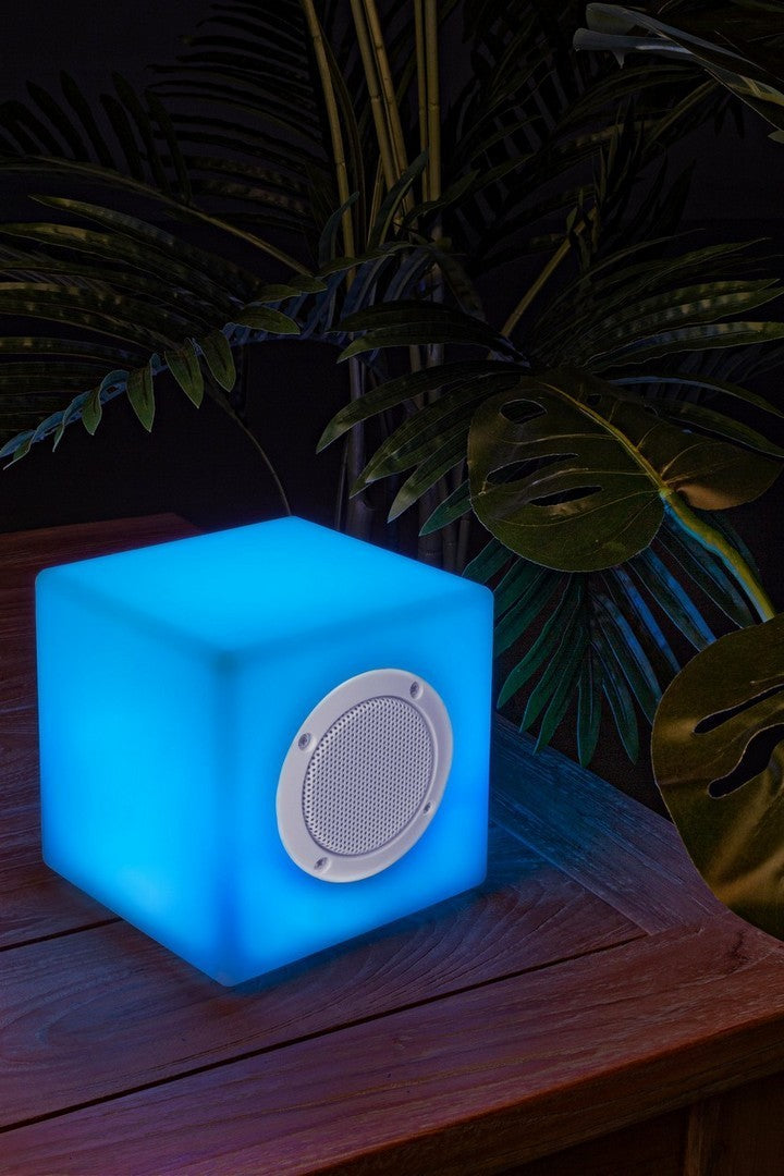CUBE SPEAKER
